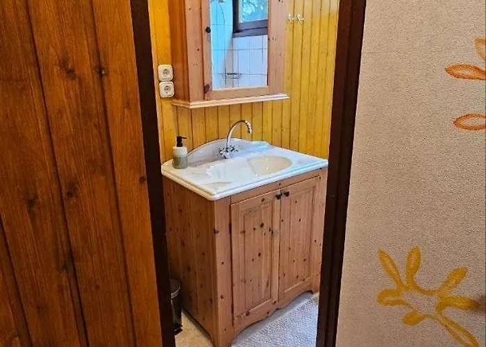 In Freilingen Mit Seenaehe Mitten In Der Chalet Blankenheim (North Rhine-Westphalia)