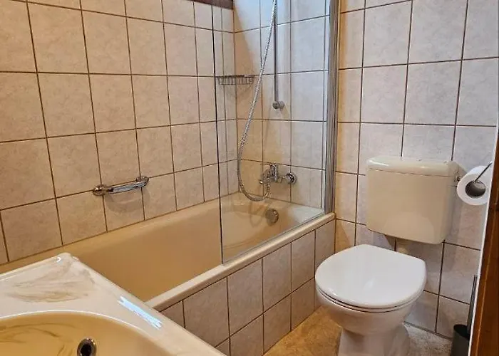 Chalet In Freilingen Mit Seenaehe Mitten In Der Blankenheim (North Rhine-Westphalia)